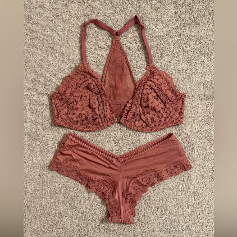 Victoria's Secret Unlined Lace Fancy Back Bralette 34D and XS Cheeky Panty Set